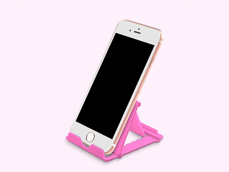 Multi-angle desktop phone holder